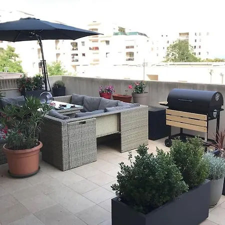T2 Chaleureux Avec Grande Terrasse Vue * Bastia (Corsica)